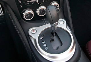 Illustration for article titled 2010 Nissan 370Z Roadster